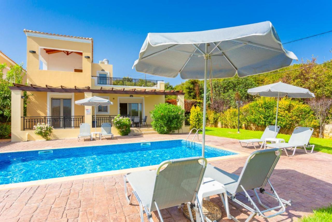 Villa Georgia Йерані Екстер'єр фото